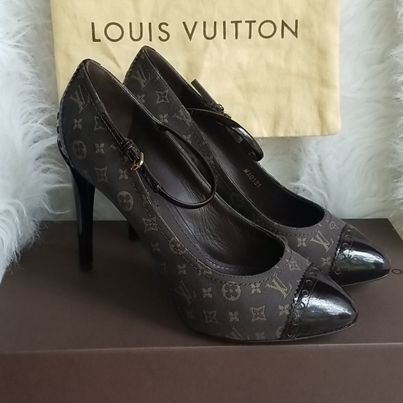 Louis Vuitton Mary Jane Pumps Size EU37 US6.5 - Picture 1 of 16